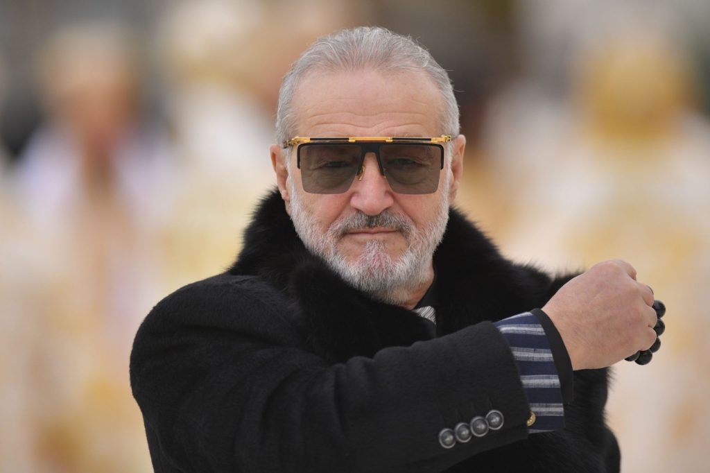 Becali dezvăluie cui lasă averea: „Vor fi mai bogate ca mine”!