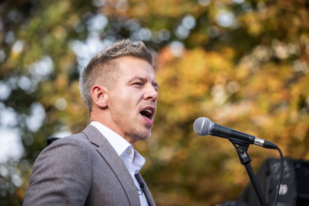 Magyar și Tisza, victorie istorică în Ungaria: Ce urmează după alegeri?