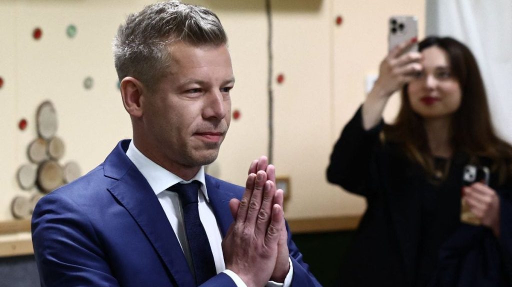 Magyar și Tisza, pe muchie de cuțit: Mai au nevoie de un mandat în Parlament?