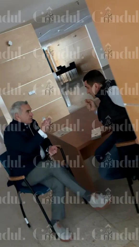 Simion și Georgescu, întâlnire secretă înaintea rupturii coaliției