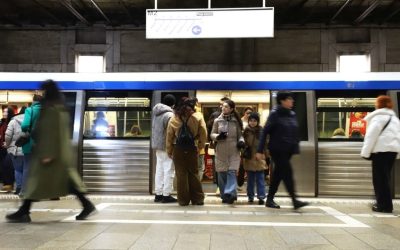 Tavan prăbușit pe Magistrala din București: Panică între 1 Mai și Jiului