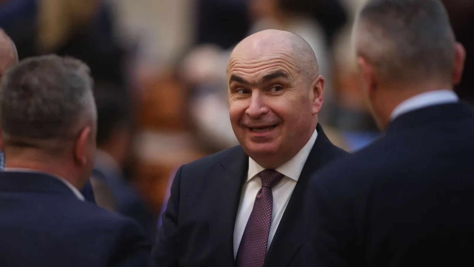 Bolojan: România nu mai suportă risipa și blocajele de la stat