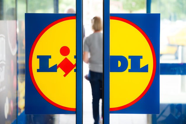LIDL intră pe piața de telefonie: Gigantul vrea și servicii mobile în 30 de țări