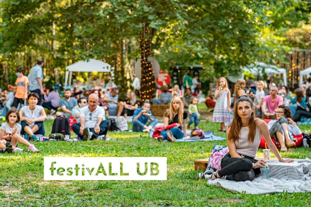 Elevii de clasa a XII-a, la festivALL UB 2.0: Ce carieră aleg în București?