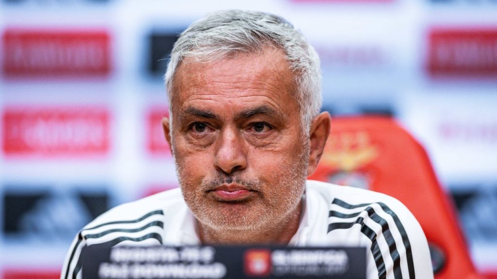Mourinho, la un pas de Premier League: Bombă pe piața transferurilor
