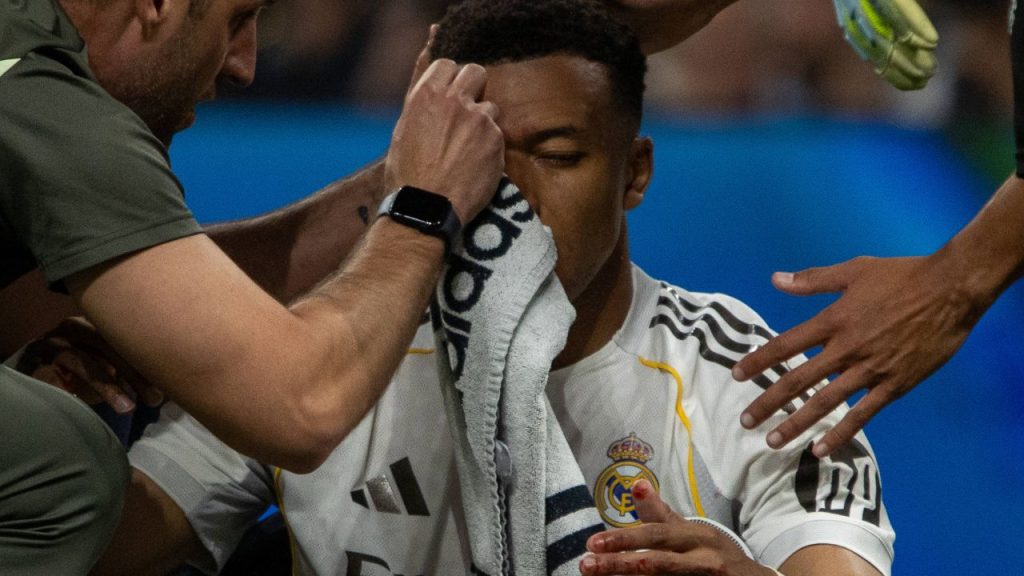 Mbappe, „șifonat” după meciul cu Girona: Probleme pentru starul francez