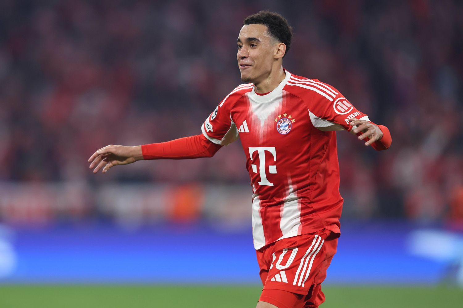 Musiala, record absolut în Champions League: Puștiul face istorie la FC Bayern