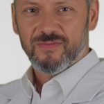 Medicul FALIMENTAT de la Constanța: S-a dat PROFESOR la Stanford, dar vindea scumpie