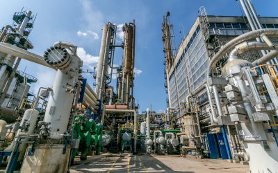 Romgaz, gigantul de stat, bagă sute de milioane la BCR și Raiffeisen