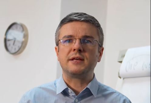 Clădirea Ministerului Economiei, folosită ilegal 18 ani, revine statului în București