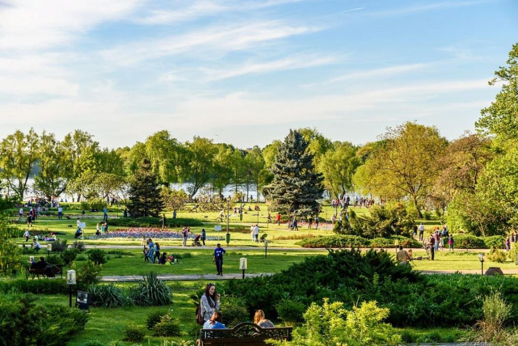 Festivaluri de film: O’Clock, Alpin și Hanami, weekend plin în România