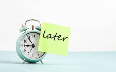 De ce amânăm, deși știm că ne afectează: Psihologii explică