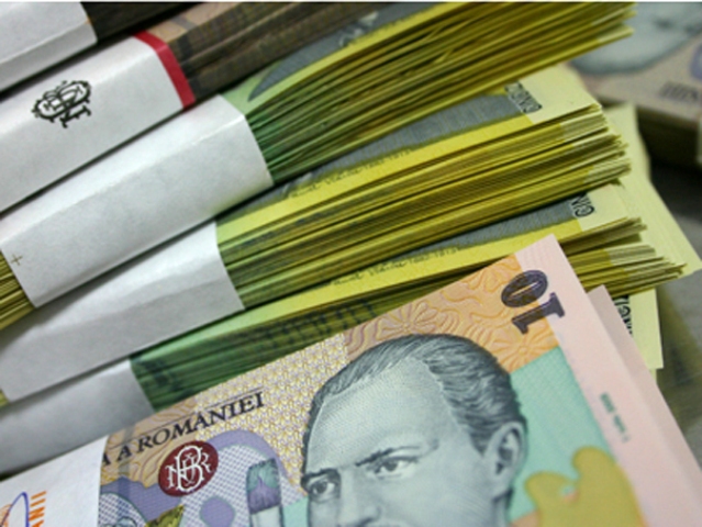 Lichiditatea băncilor în picaj: ROBOR urcă. Ce efect are conflictul din Iran?