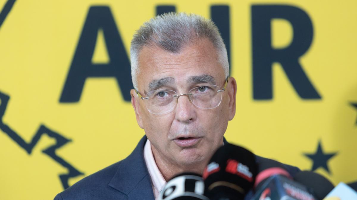Lupta politică: Liderul AUR, atac la adresa lui Grindeanu