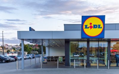 Gigantul X intră pe piața mobilă: Ce urmează în România?