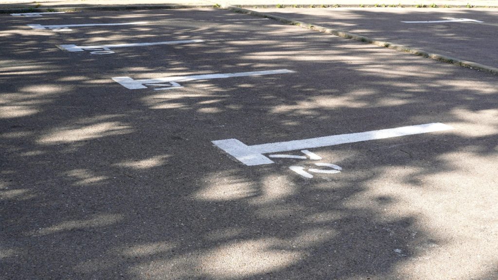 Parcări: 150 de lei lunar pentru șoferi București