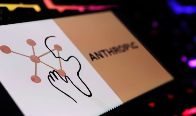 Startup-ul Anthropic, specializat în inteligența artificială, a lansat o inițiativă amplă în colaborare cu giganți tehnologici precum Amazon, Microsoft și Apple