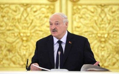 Mișcări militare: Belarus, avertizat de Ucraina. Lukașenko, pe urmele lui Maduro?