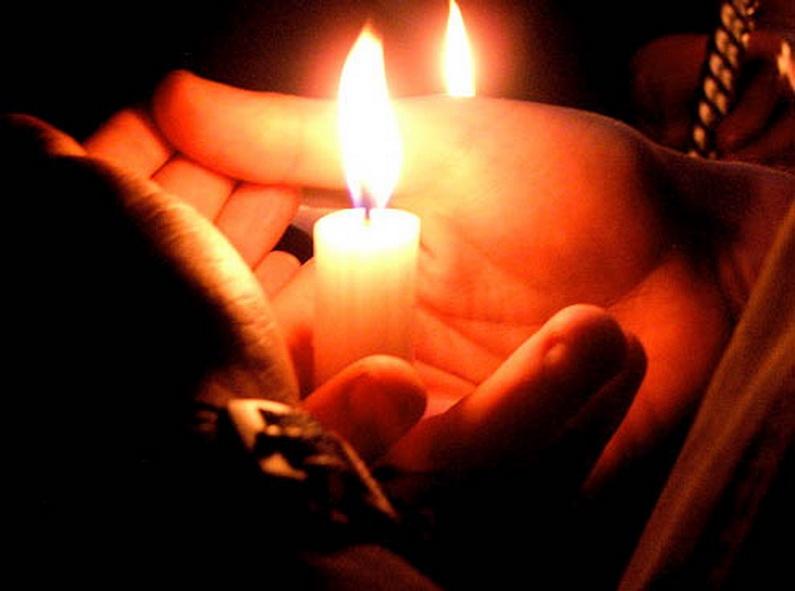 Lumina Sfântă vine în România: Traseul secret, în condiții de război, de la Ierusalim