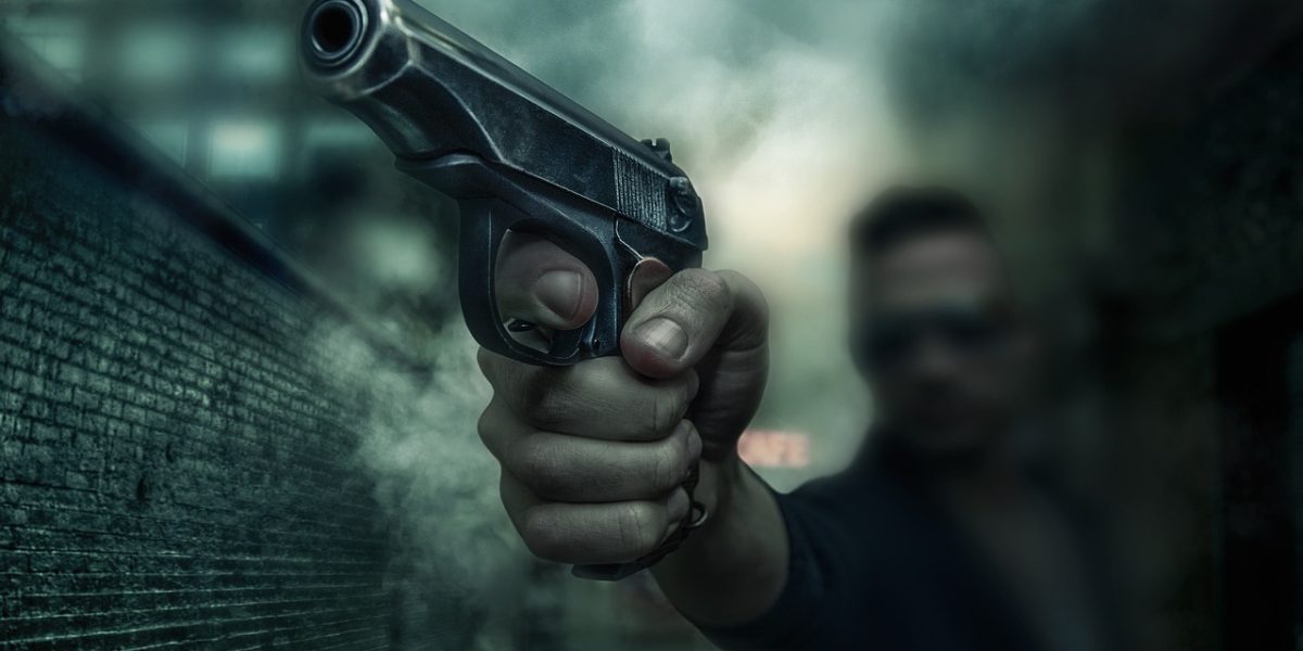 mafia-crima-pistol.jpg - JurnalUrban