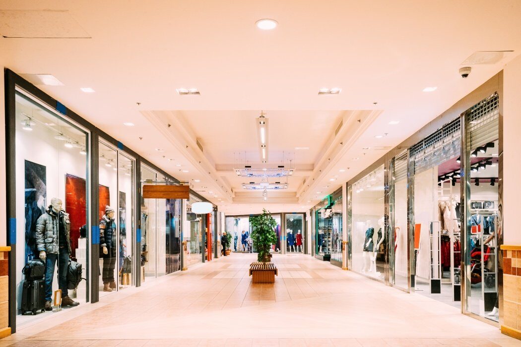 MALL-urile din București, asaltate de cumpărători de Paște 2026: Surprize pentru clienți