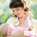 Concediul de maternitate 2026: Ghidul complet al drepturilor și documentelor pentru mamele din România