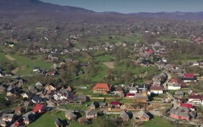 Maramureș, asaltat de turiști de Paște: Un american, fascinat de Breb