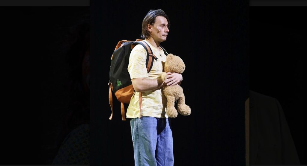 Manole, elogiu viral pentru Bolojan: „Angajez vânzătoare cu bacalaureat!”