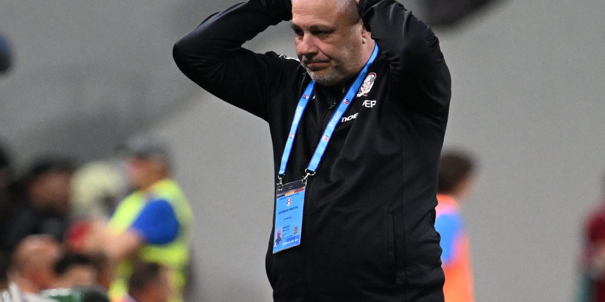 marius-sumudica-a-vorbit-cu-doctorul-lui-mircea-lucescu-si-vestile-nu-sunt-deloc-bune-scaled.jpg - JurnalUrban