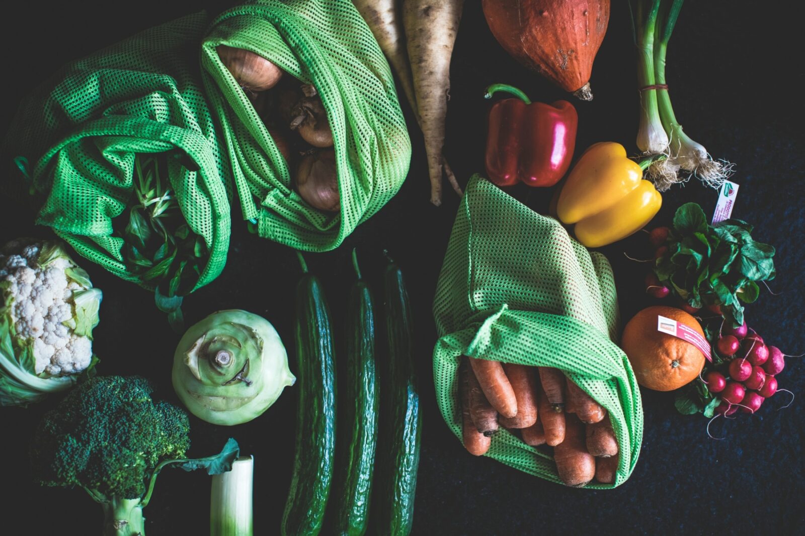 Reducerea risipei alimentare, obligație legală pentru întregul lanț agroalimentar Începând cu 1 aprilie 2026, lupta împotriva risipei alimentare se intensifică în România
