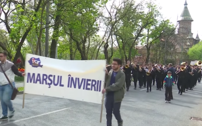 Mii de credincioși, spectacol memorabil de credință la Timișoara