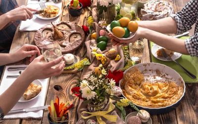 Atenție la masa de Paște: Ce combinații alimentare te trimit la spital!