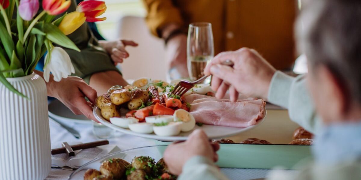 Ce ascunde „moderația” la masa de Paște: Adevărul despre alimente și băuturi