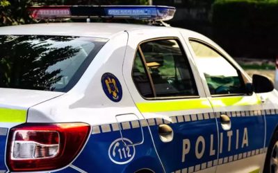 Polițiști chefuind pe manele în uniformă: Permise la „pachet”