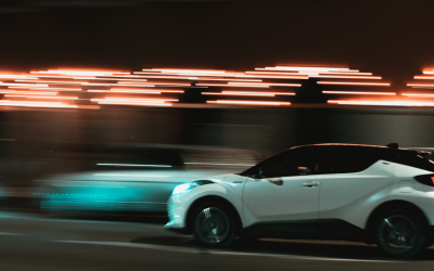 Cât costă o mașină în 2026? RCA, revizii, carburant: Calculează-ți bugetul