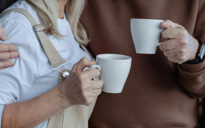 Băutura virală, interzisă de medici: Ce riscă cei care o consumă zilnic?