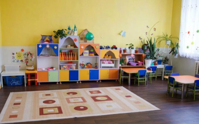 Copii puși la bătaie într-o grădiniță privată: Părinții acuză, educatoarea chemată