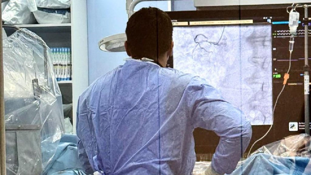 Medic din Constanța salvează o inimă obosită de 93 de ani de Paște