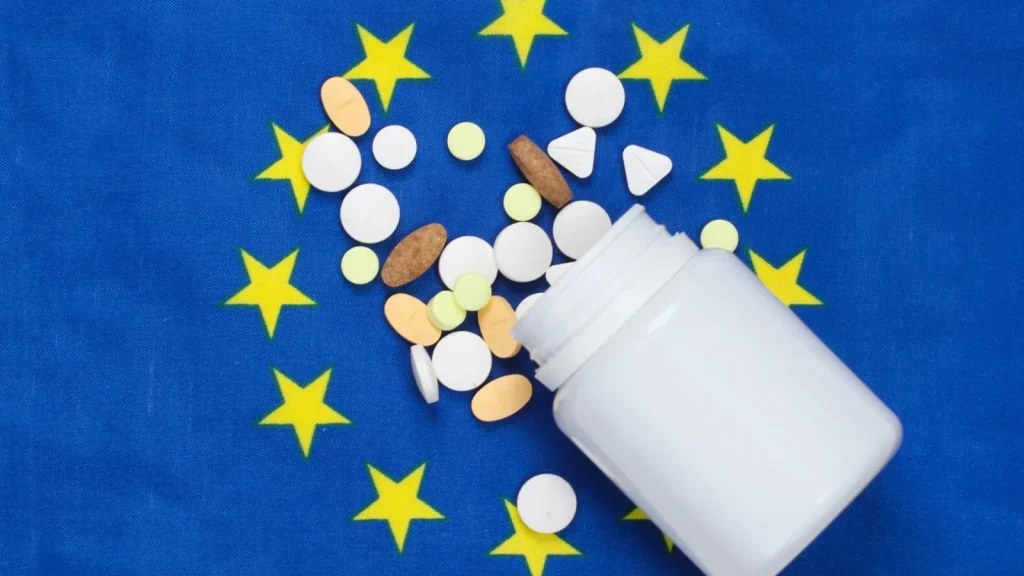 Europa, dată peste cap: SUA și China, „cleștele” farmaceutic, o înfrâng