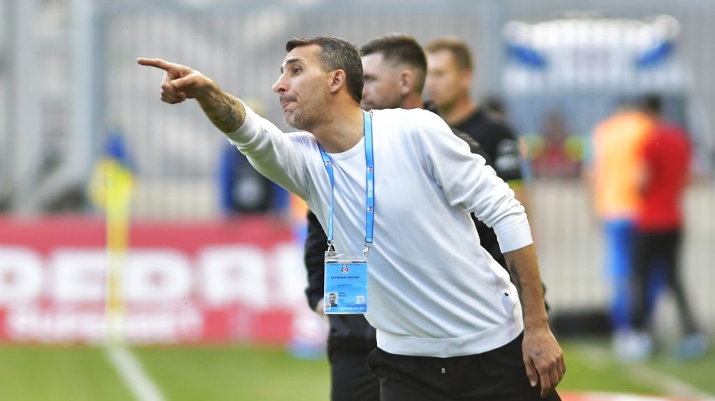 JOI, 23 MAI 2024, 18:35 Petrolul Ploiești și Csikszereda se duelează în ultima partidă a etapei a treia din play-out Petrolul Ploiești întâlnește pe teren propriu echipa Csikszereda în această seară, de la ora 17:30, în ultimul meci al etapei a treia din play-out-ul Superligii României