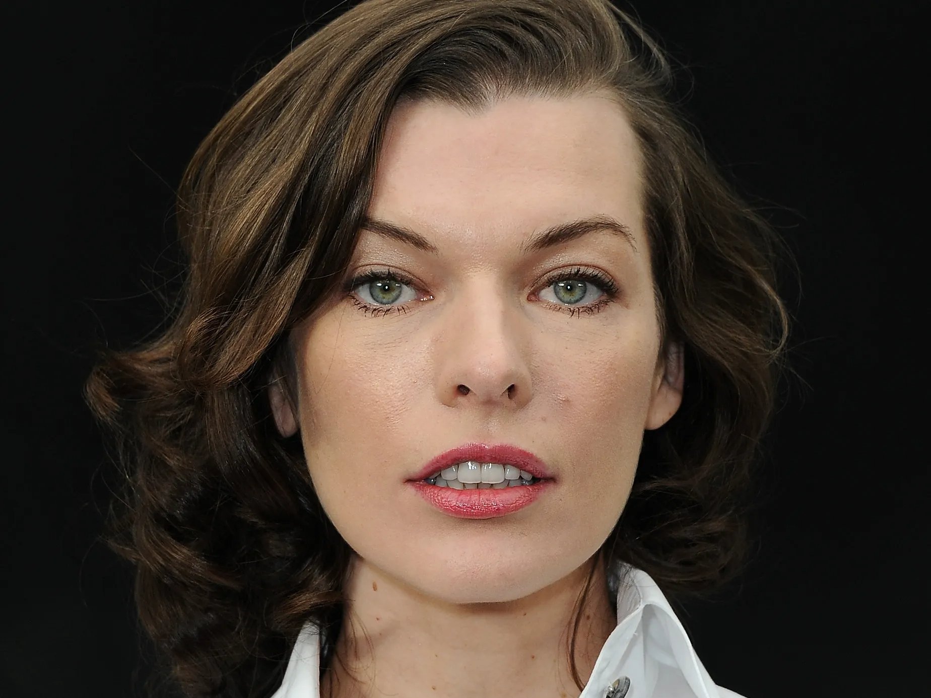 Actoriţa Mila Jovovich în spatele unui proiect open-source care promite o revoluție în memoria AI Un proiect open-source de inteligență artificială, dezvoltat de actrița Mila Jovovich în colaborare cu alți specialiști, a atras atenția în domeniul tehnologiei