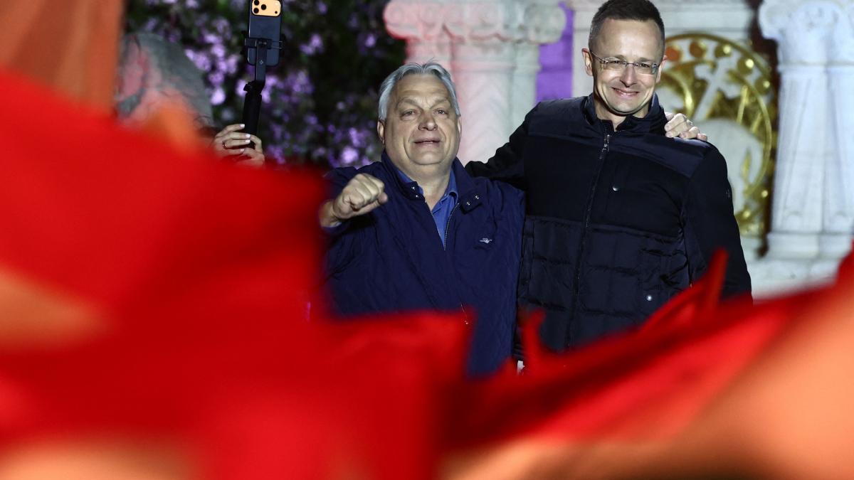 Miniștrii lui Viktor Orban, acuzați că distrug documente. Peter Magyar dă de gol schema