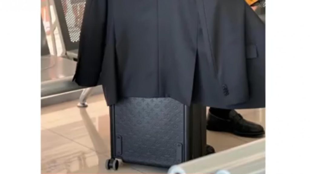 Ministrul Agriculturii, Florin Barbu, cu geamantan Vuitton de 5000€: „Nu știu prețul”