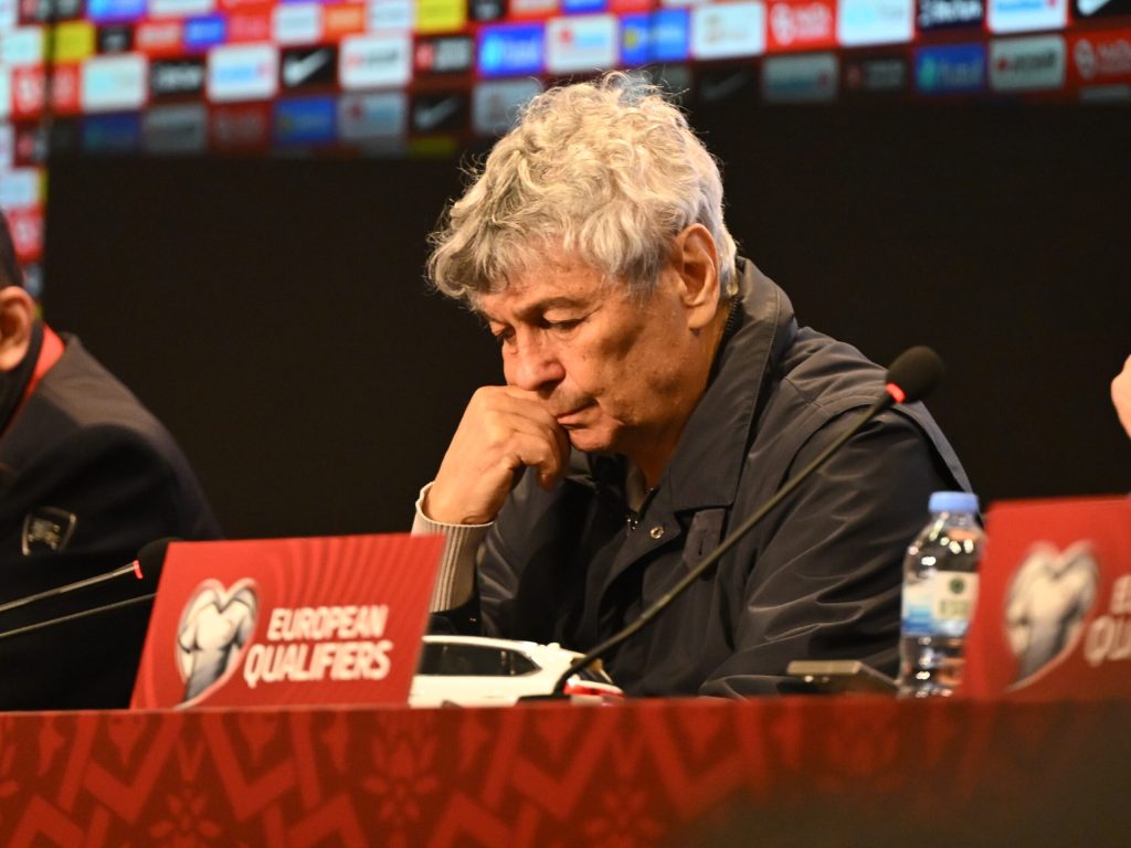 Mircea Lucescu, în stare gravă la ATI București – Starea de sănătate a fostului selecționer al echipei naționale de fotbal a României, Mircea Lucescu, s-a agravat în noaptea de sâmbătă spre duminică, anunță un comunicat oficial al Spitalului Universitar de Urgență București (SUUB)
