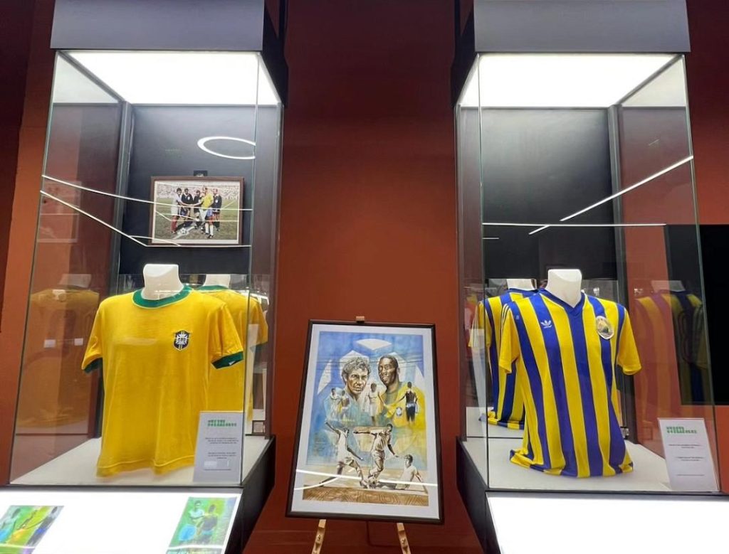 Mircea Lucescu: Colecția sa ajunge la Muzeul Fotbalului din București