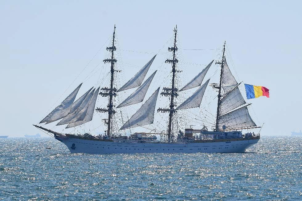 Nava Școală a Marinei Române, în misiune transatlantică de cinci luni