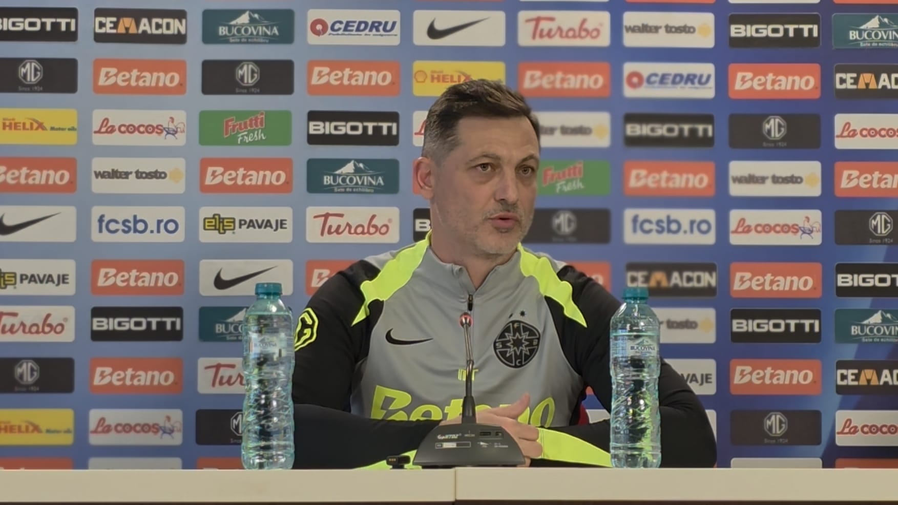 Rădoi a decis: Ce răspuns i-a dat Gigi Becali despre viitorul la FCSB?