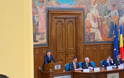 Nicușor Dan: „Trăim un război informațional”. Avertisment la Forumul Educației