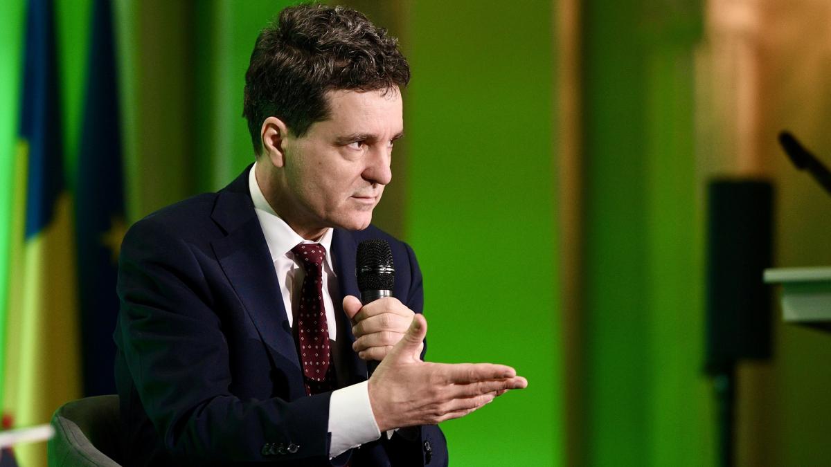 Nicuşor Dan vrea al doilea mandat: „Acum fac România, apoi vedem”