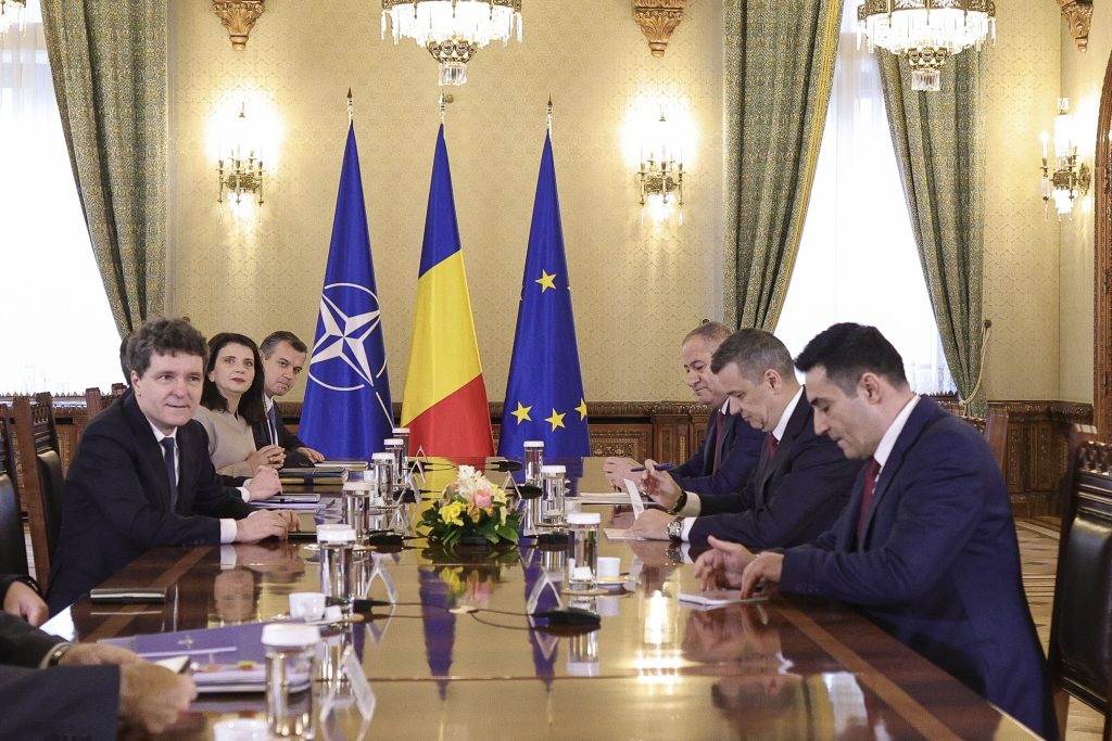 Grindeanu, după discuția cu Nicușor Dan: Continuarea coaliției, dar cu alt premier